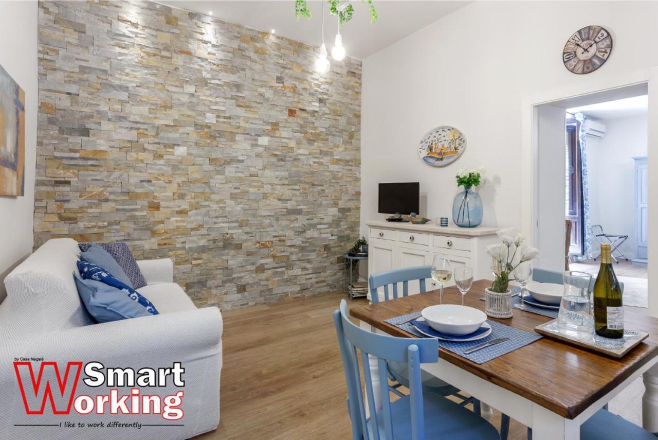 Casa Nagale- Una Suite Di Charme Nel Cuore Di Ortigia A 50 Mt Dal Mare 시라쿠사 외부 사진